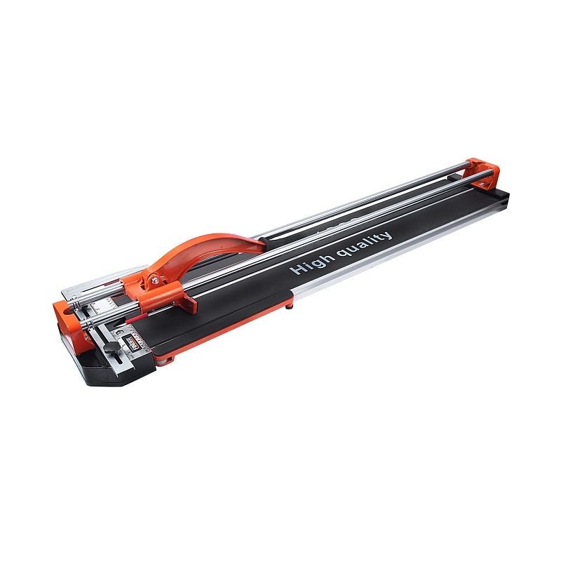 Κόφτης πλακιδίων Finder 1000mm σε χρήση